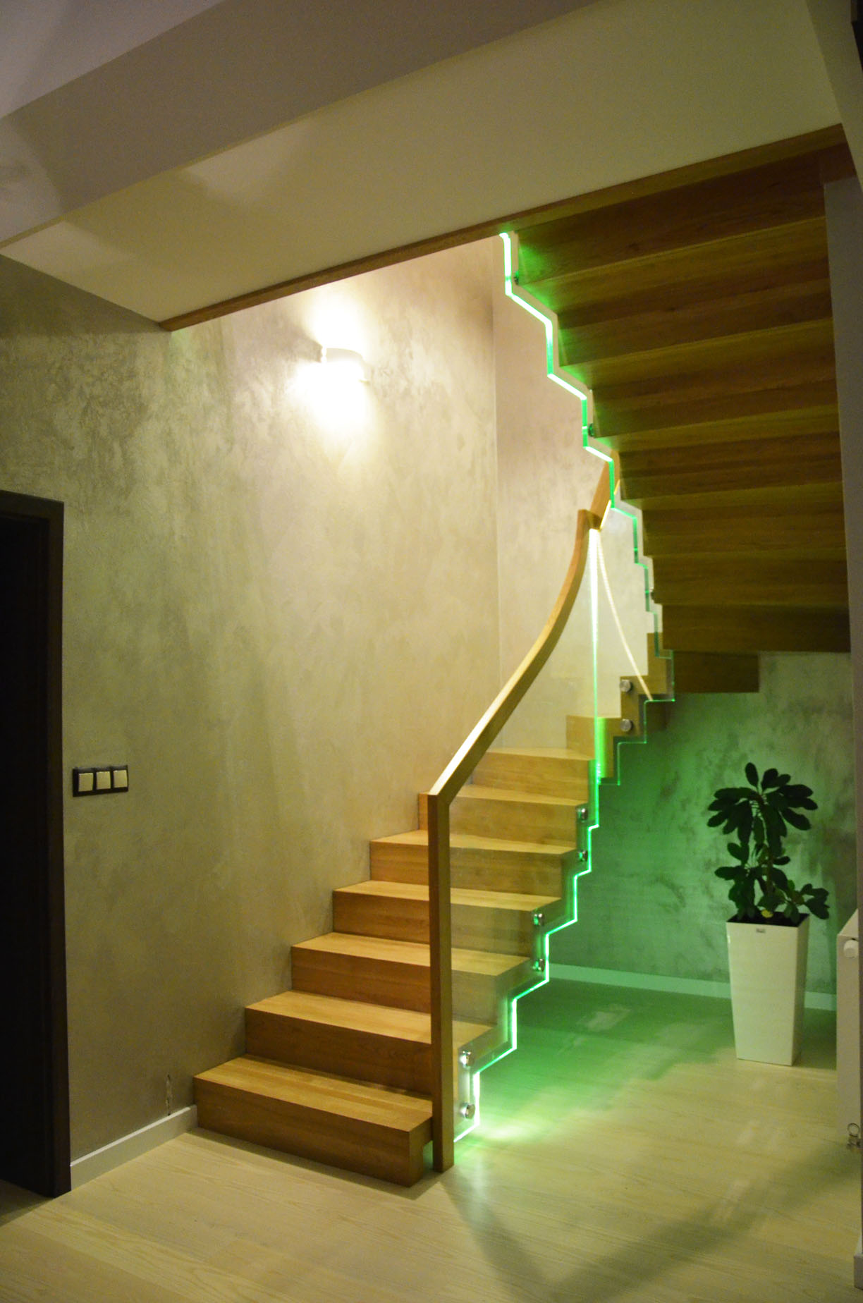 schody dywanowe dębowe 1